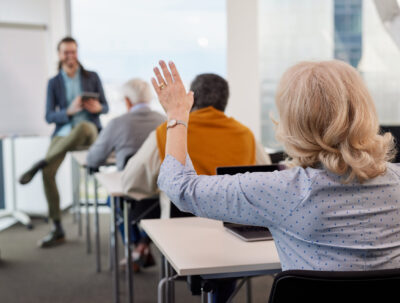 走進校園的第三人生：一次看懂樂齡大學的學習模式