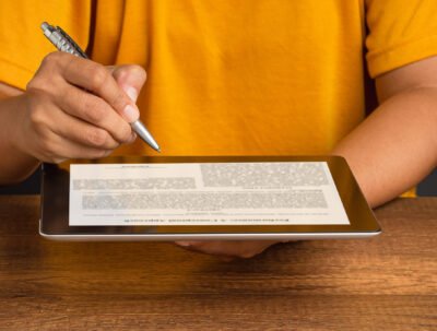 從紙本書到電子書：當整座書城，可以跟著你一起走